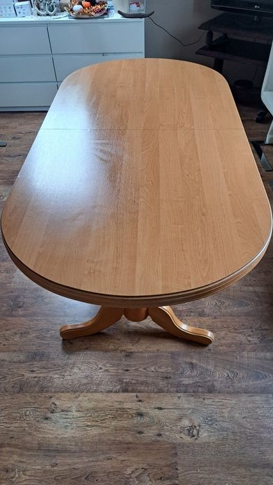 Stół drewniany rozkładany