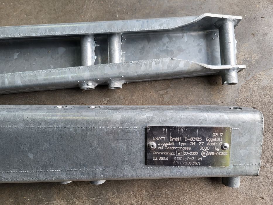 Dyszel Knott ZHL27C 2000 x 4 mm. Dyszel do przyczepy