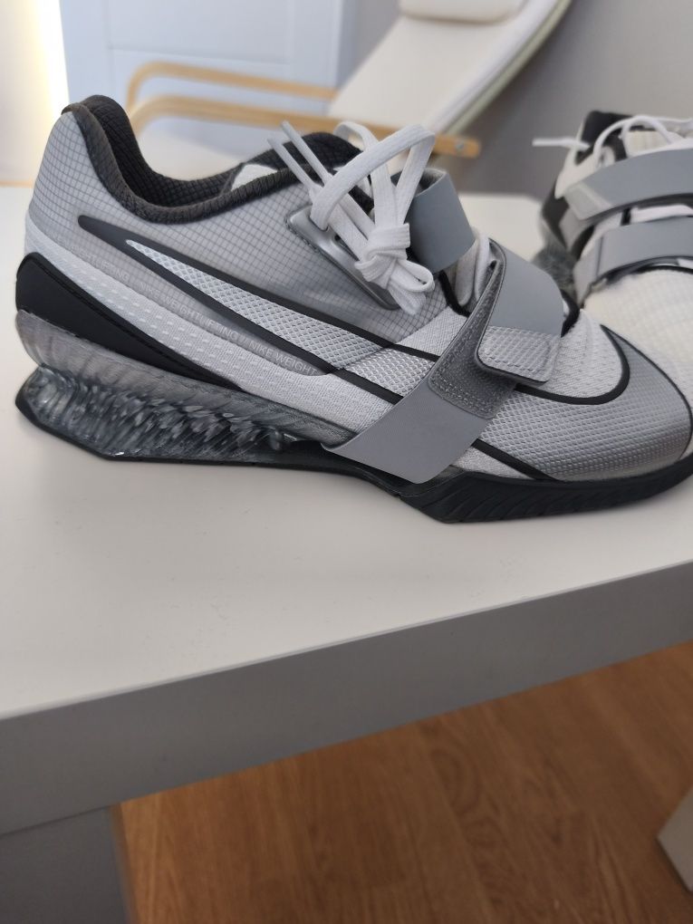 Buty do podnoszenia ciężarów Nike Romaleos 4