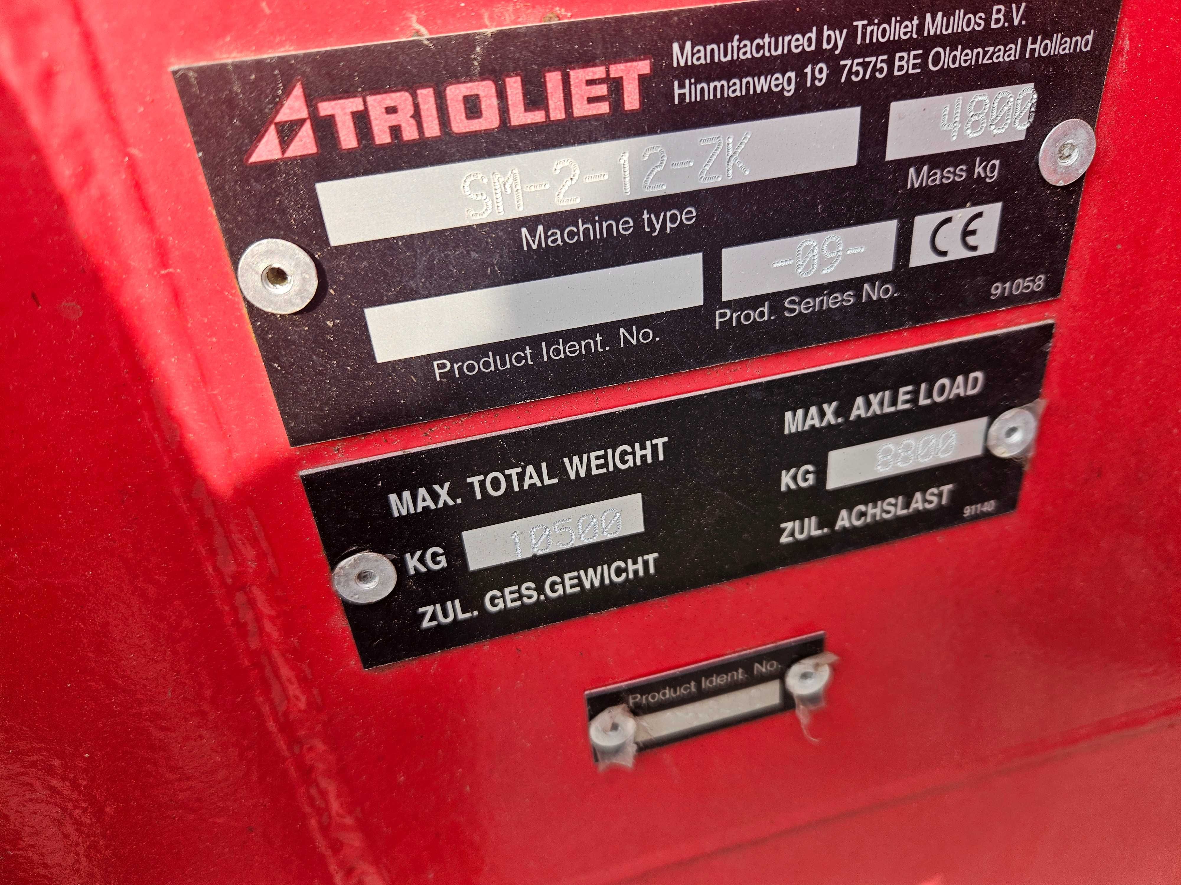 Import Niemcy paszowoz trioliet 12m3 2 rotor.transport kredyt .brutto