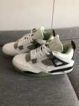 Nowe buty do koszykówki Jordan 4 Retro White Rozmiar 40