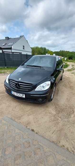 Mercedes B klasa. Automat