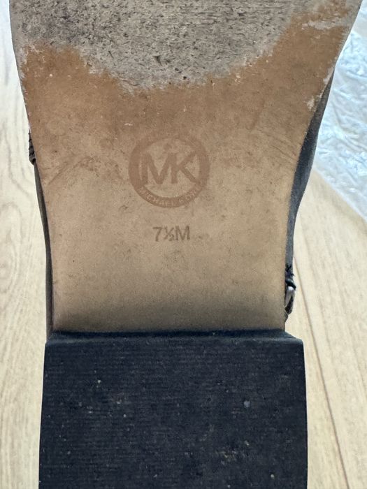 Демісезонні шкіряні високі чоботи