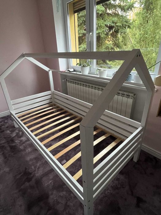 Łóżko domek biały 90x200