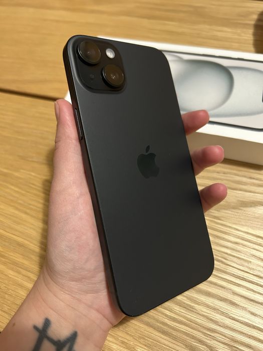 Sprzedam Iphone 15 plus