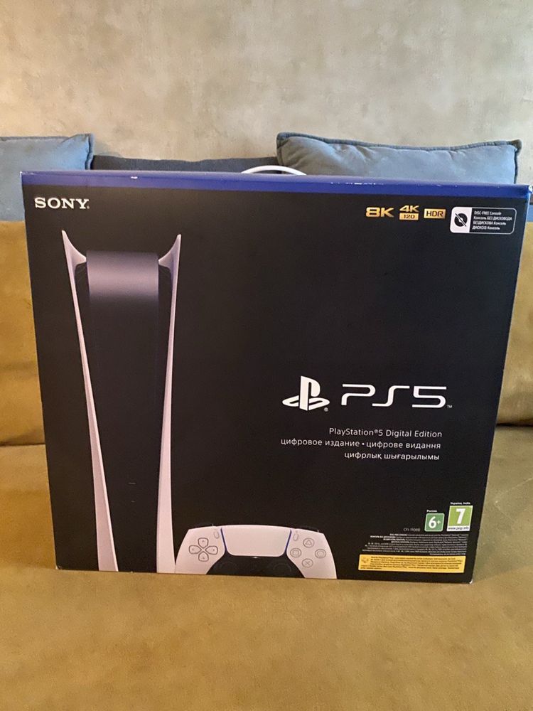 Продам SONY PS5