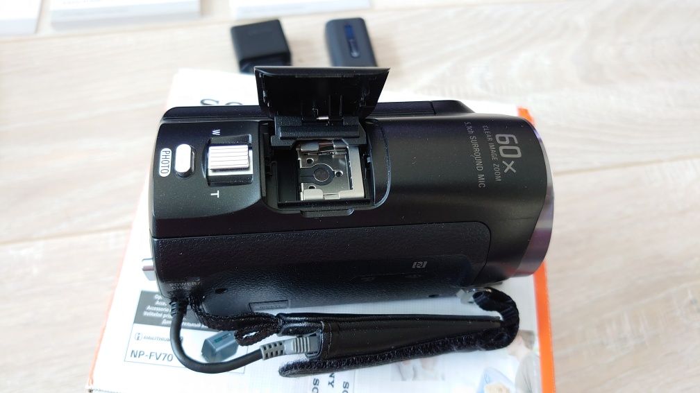 Kamera Sony pj620 z projektorem