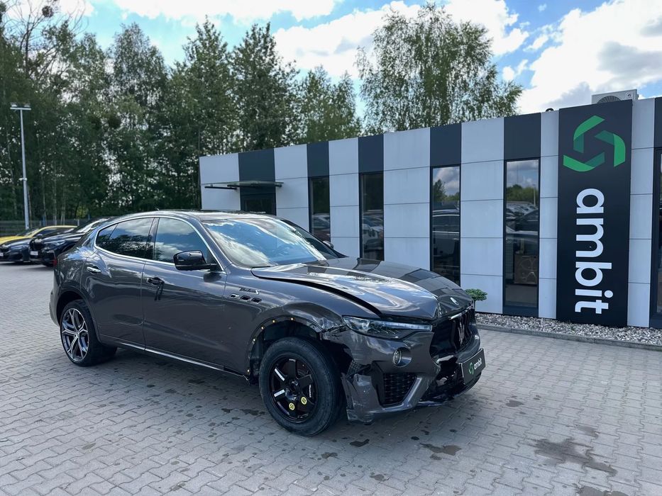 Maserati Levante 3.0B 430KM 2023r. Modena S Q4 auto zarejestrowane i ubezpieczone