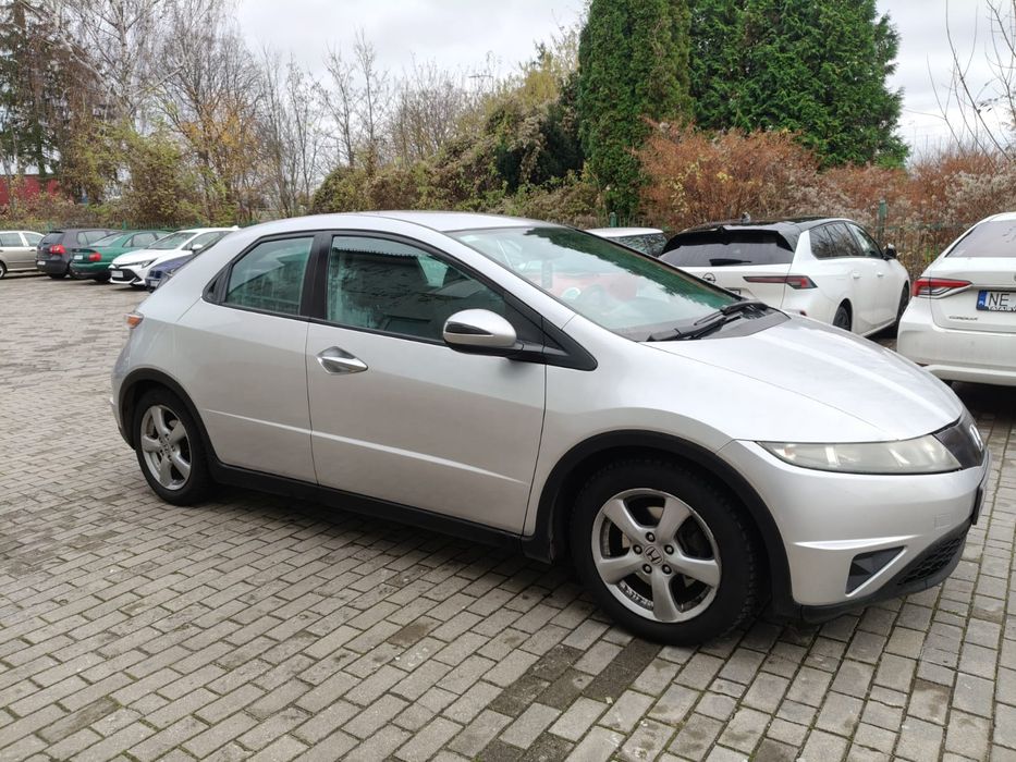 Honda Civic VIII Ufo 1.8 LPG 140 km