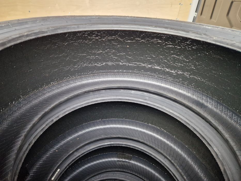 Nowe Pirelli sotozerro 3 S-I 245/45/18 96v