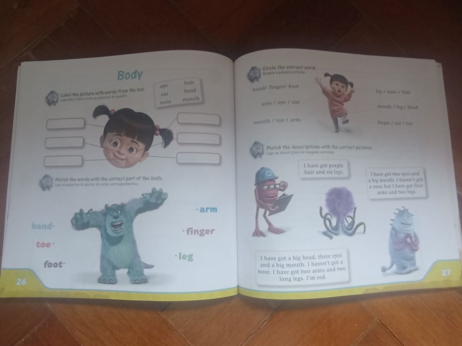Aprende Inglês com Monstros e Companhia