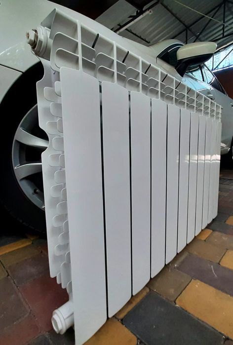 Продам батареи, радиаторы алюминиевые, биметалл, отопление.