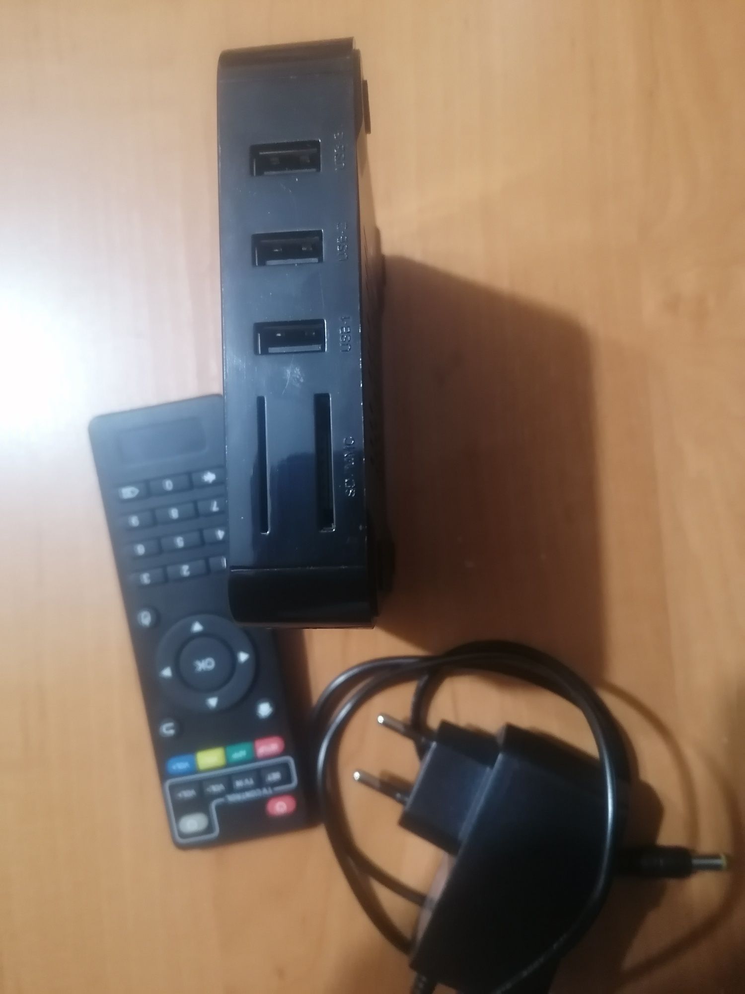 Android Смарт Тв приставка MXQ-4K