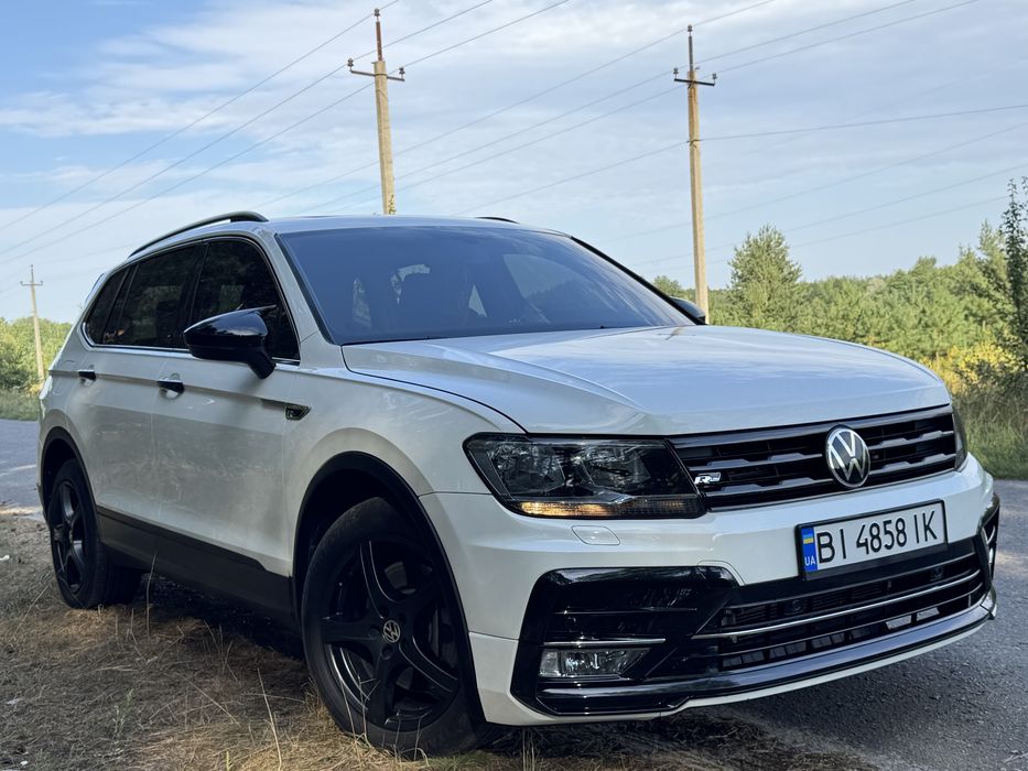 Volkswagen Tiguan R-Line MK2 Allspace
