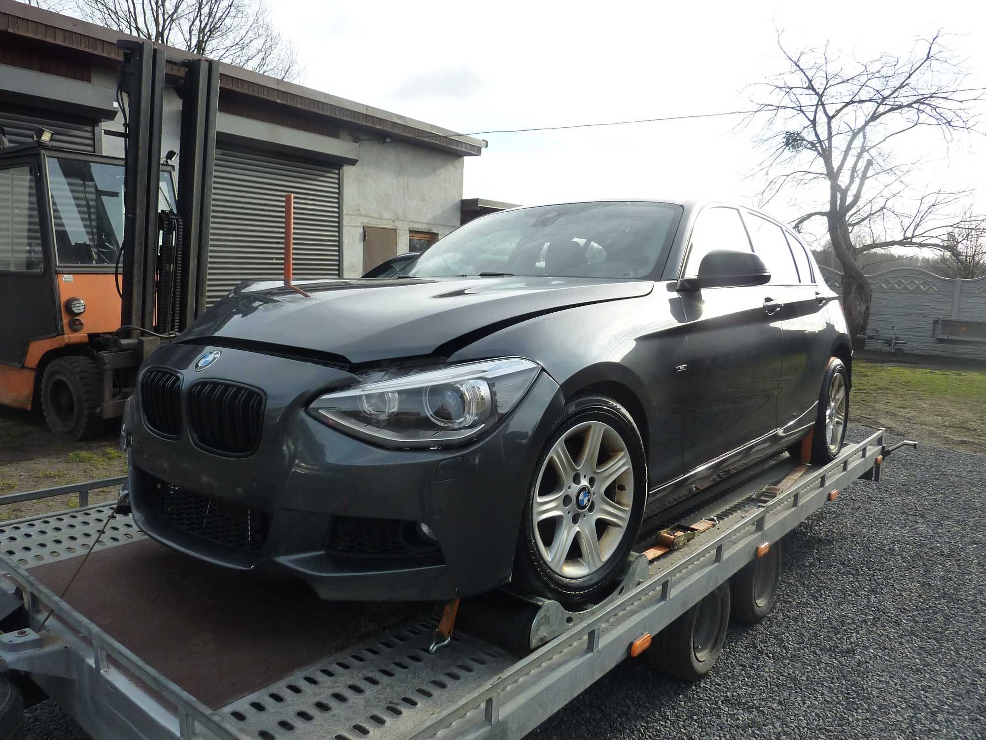 BMW 1 F20 B39 N47D20C drzwi zderzak lampa błotnik klapa fotele cześci