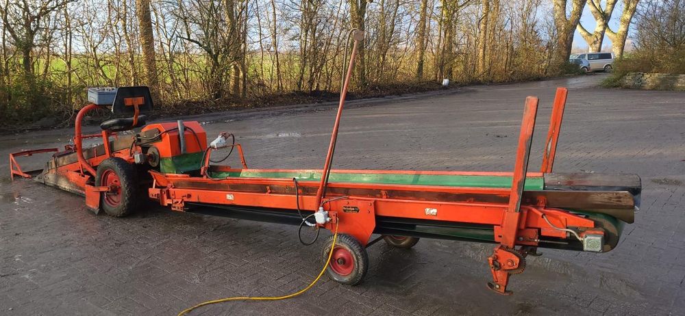 Kret, podbieracz pryzm, tasmociag, Breston