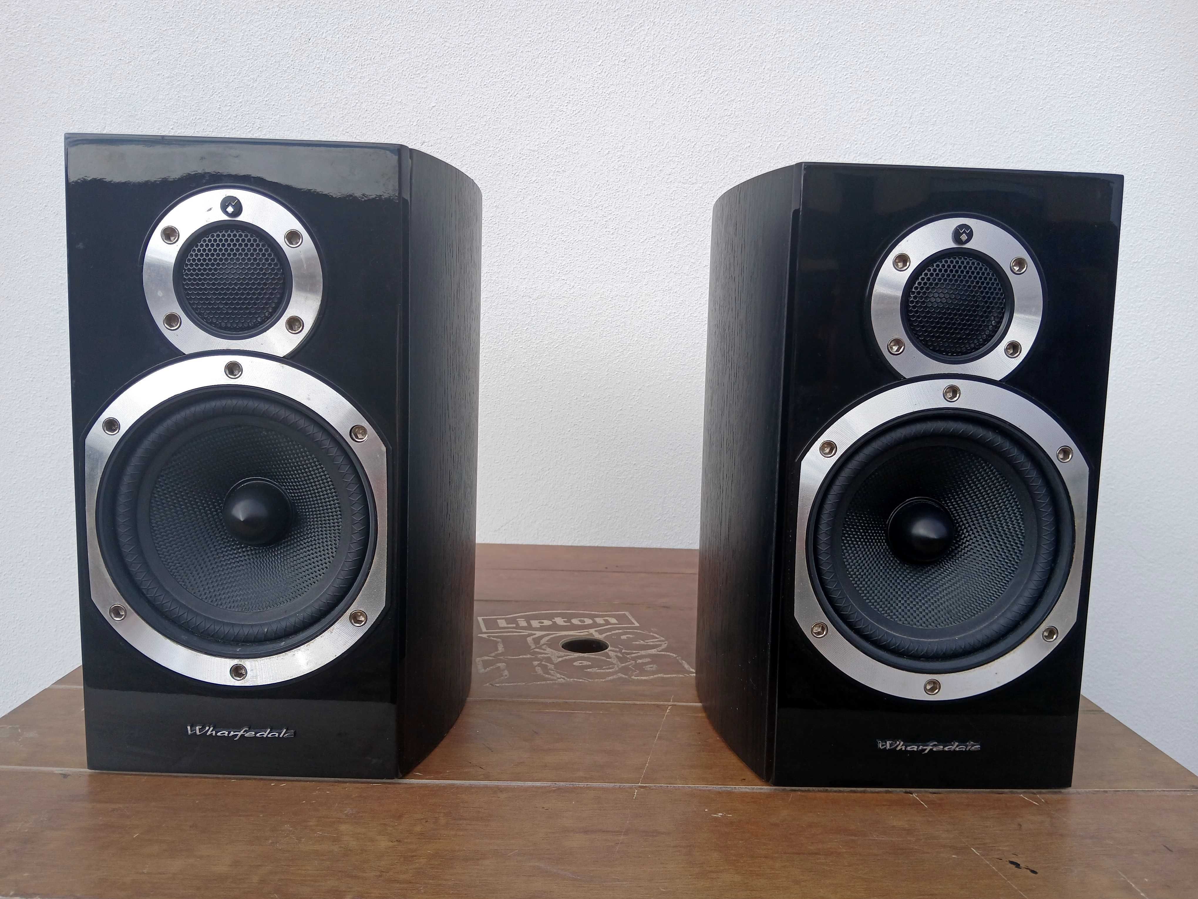 Vendo colunas Wharfedale