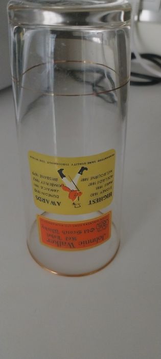 Copo antigo da Johnnie Walker com + de 40 anos