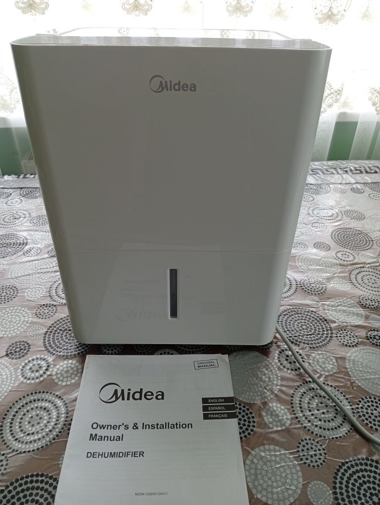 Осушувач повітря Midea MDDN12den7 QA3C.