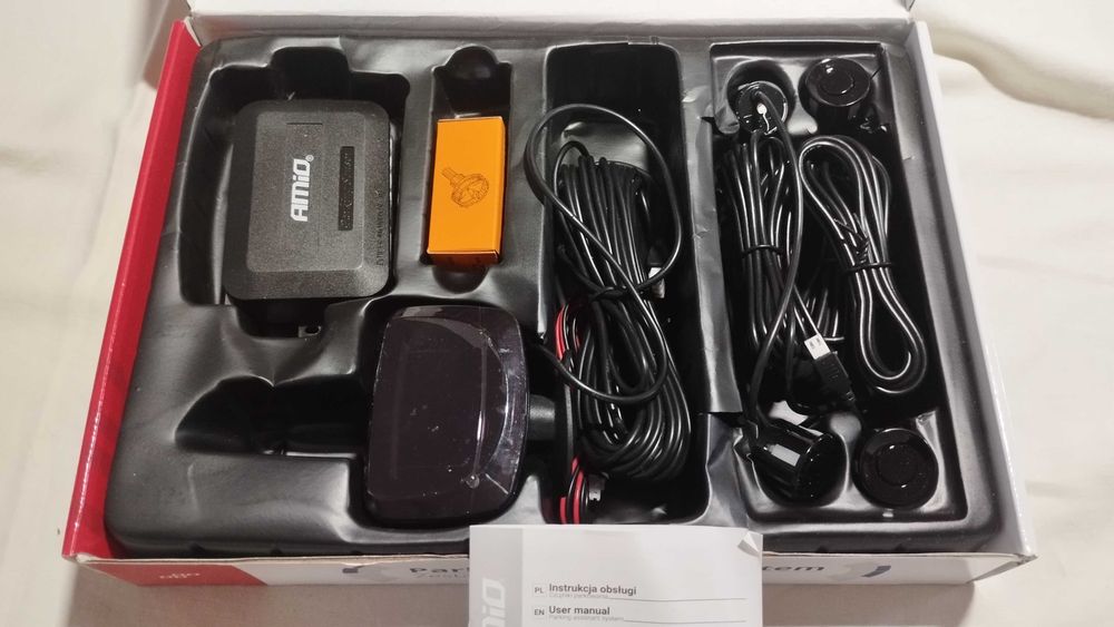 Zestaw czujników parkowania. Parking assistant system. Amio