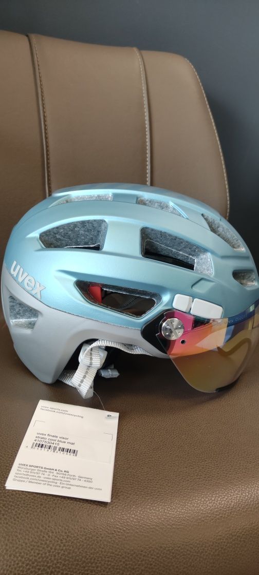 Kask rowerowy UVEX finale visor