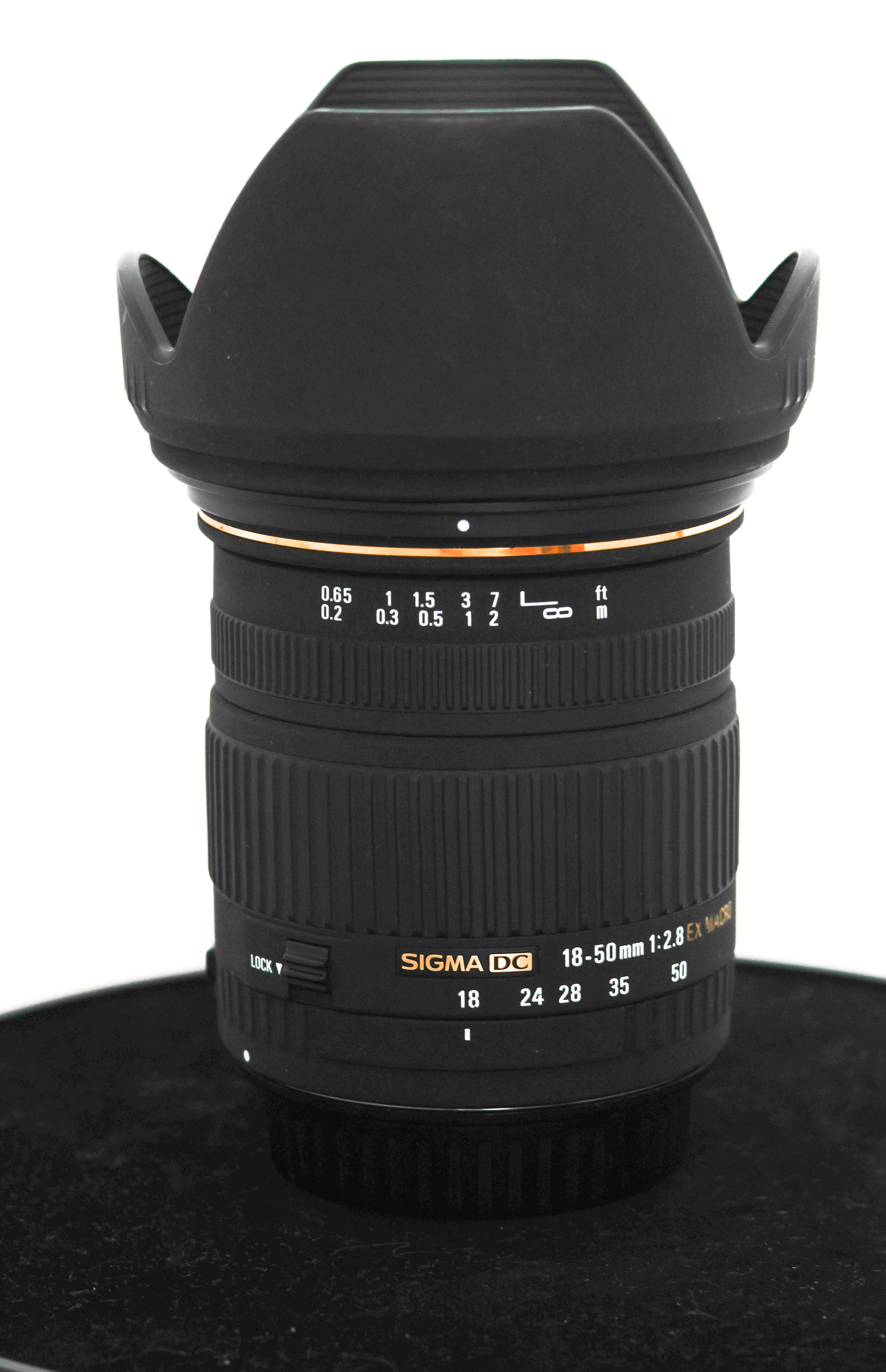 Sigma DC 18-50mm f/2.8 EX Macro Canon EF-S (APS-C) b.d. zachowany