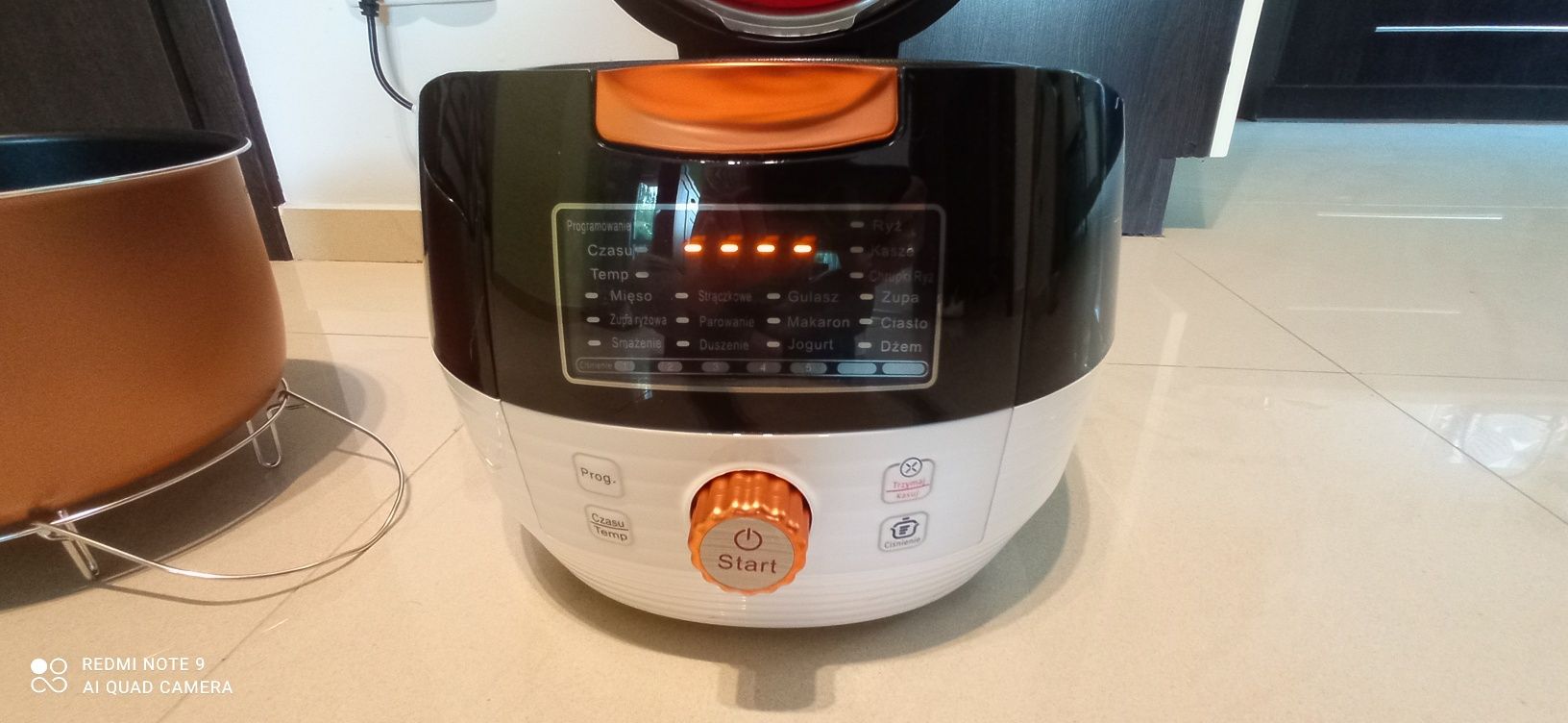 Multi cooker model PR - 22 NOWA sztuka
