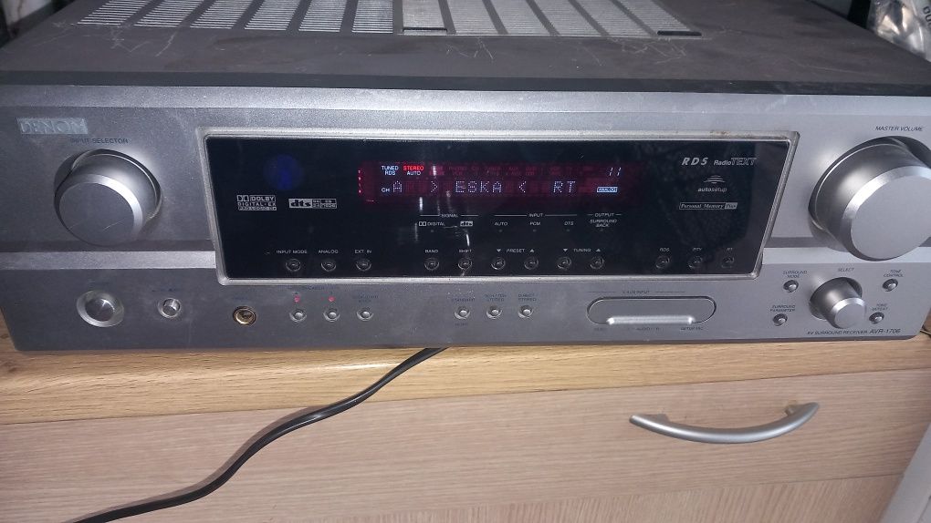 Amplituner Denon AFR-1706