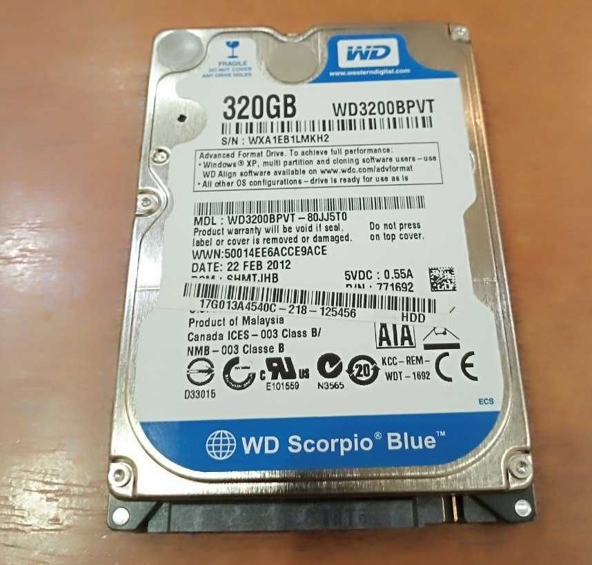 Western Digital Blue 320GB  WD3200BPVT 2.5 SATA II\ як новий
