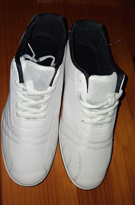 Sapatilhas respiráveis da moda para homem