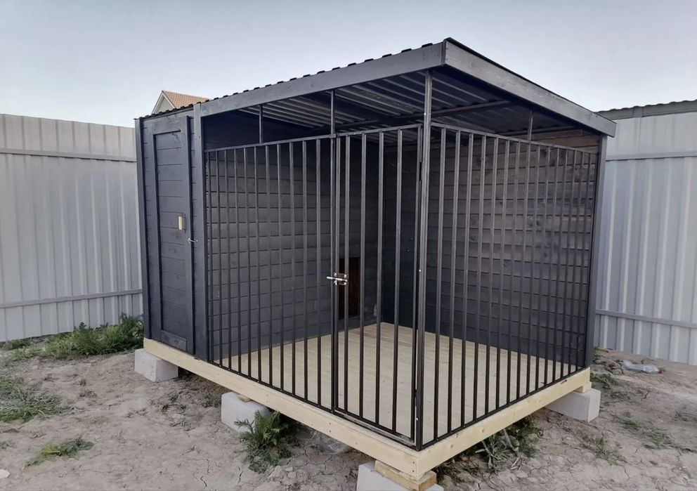 Вольєр для собаки з хоз блоком сірий