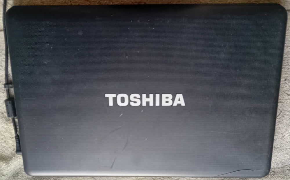 (12) laptop Toshiba Satellite Pro  C660 - Intel Core i5