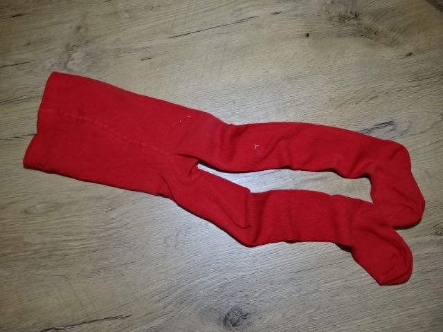 Primark rajstopki nowe czerwone 92 cm .