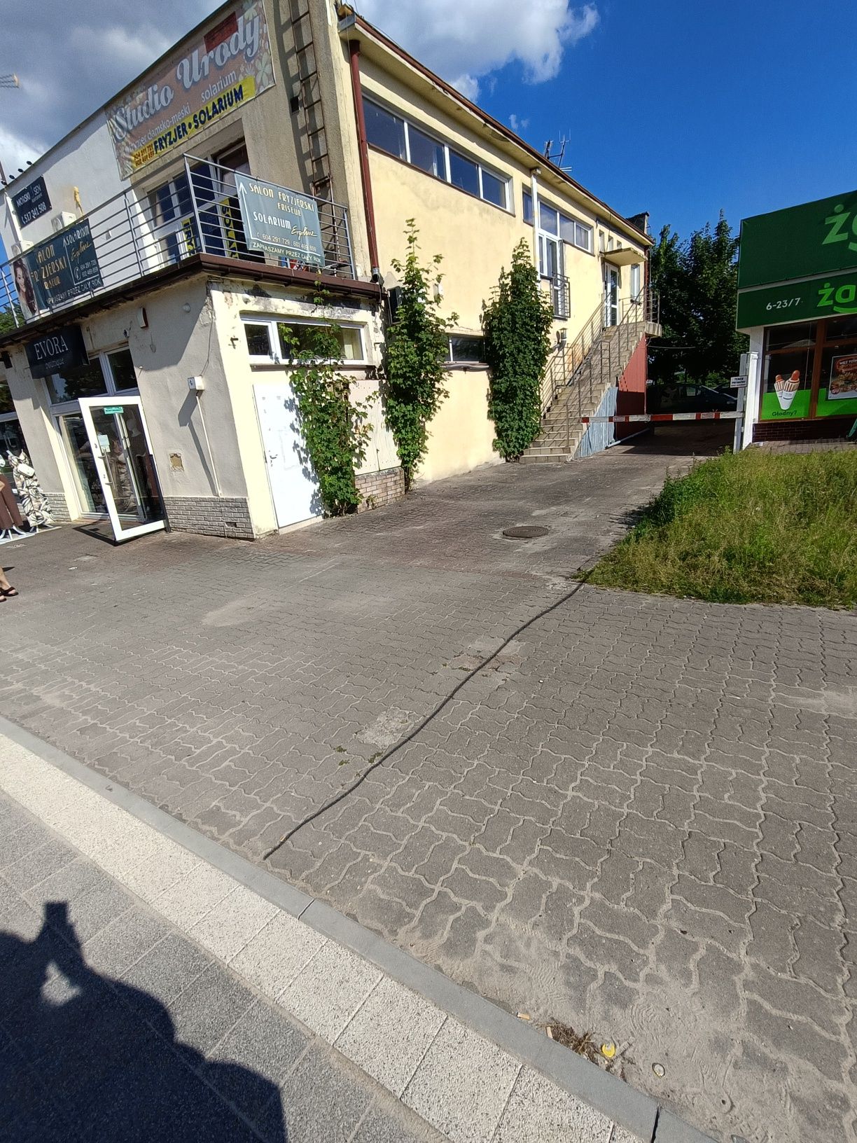 AKTUALNY Plac Mielno Centrum ul. Chrobrego