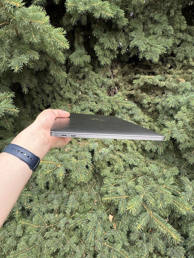 MACBOOK PRO 13 2016 / 17  | Обмен | Продажа