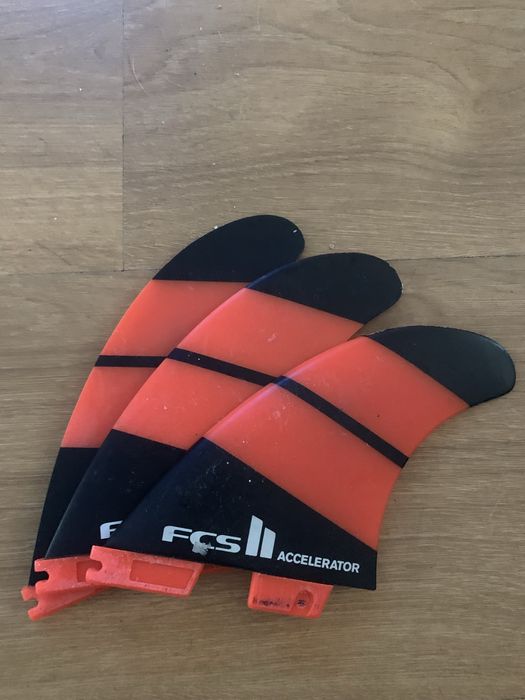 Quilhas / fins fcs 2 accelerator tamanho large