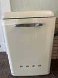 Посудомийна машина SMEG