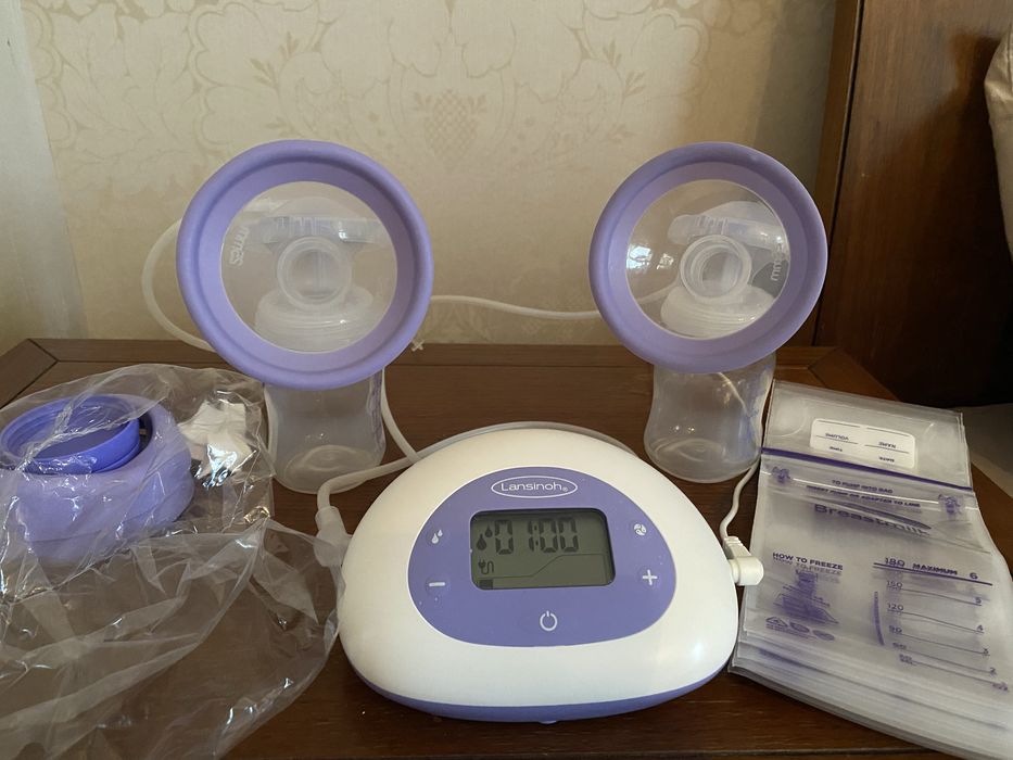 Електричний молоковідсмоктувач Lansinoh для двох грудей