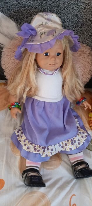 Duża śliczna lalka60cm.