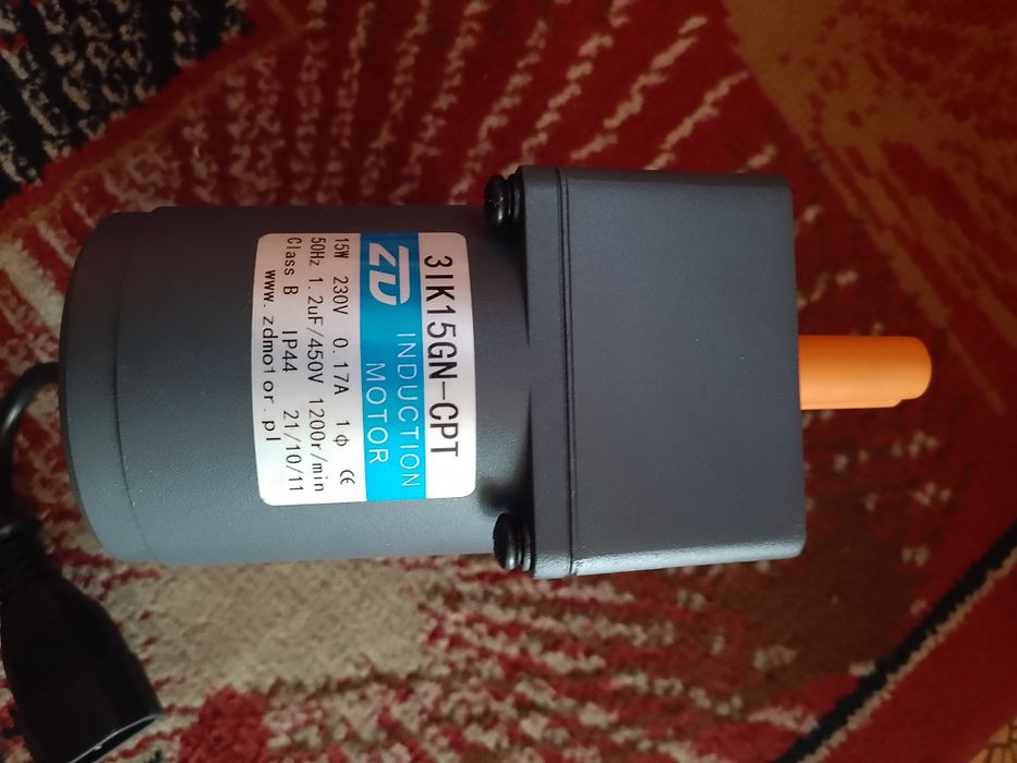 Малогабаритный асинхронный МОТОР‐РЕДУКТОР