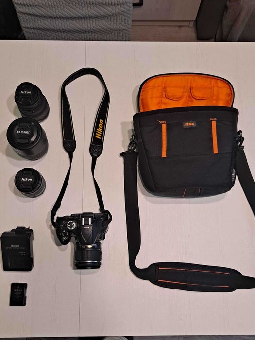 Lustrzanka Cyfrowa Nikon D5200 + akcesoria.