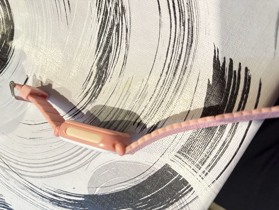 Смарт-часы детские KidPhone 2 Pink с GPS-трекером ELARI