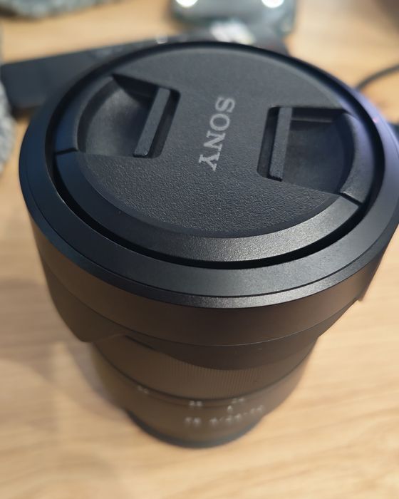 Obiektyw Sony Zeusa E FE 24-70 F4 ZA OSS SEL2470Z