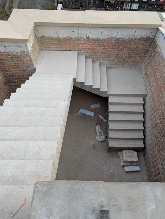 Виготовлення бетонних сходів. Надійність на роки!