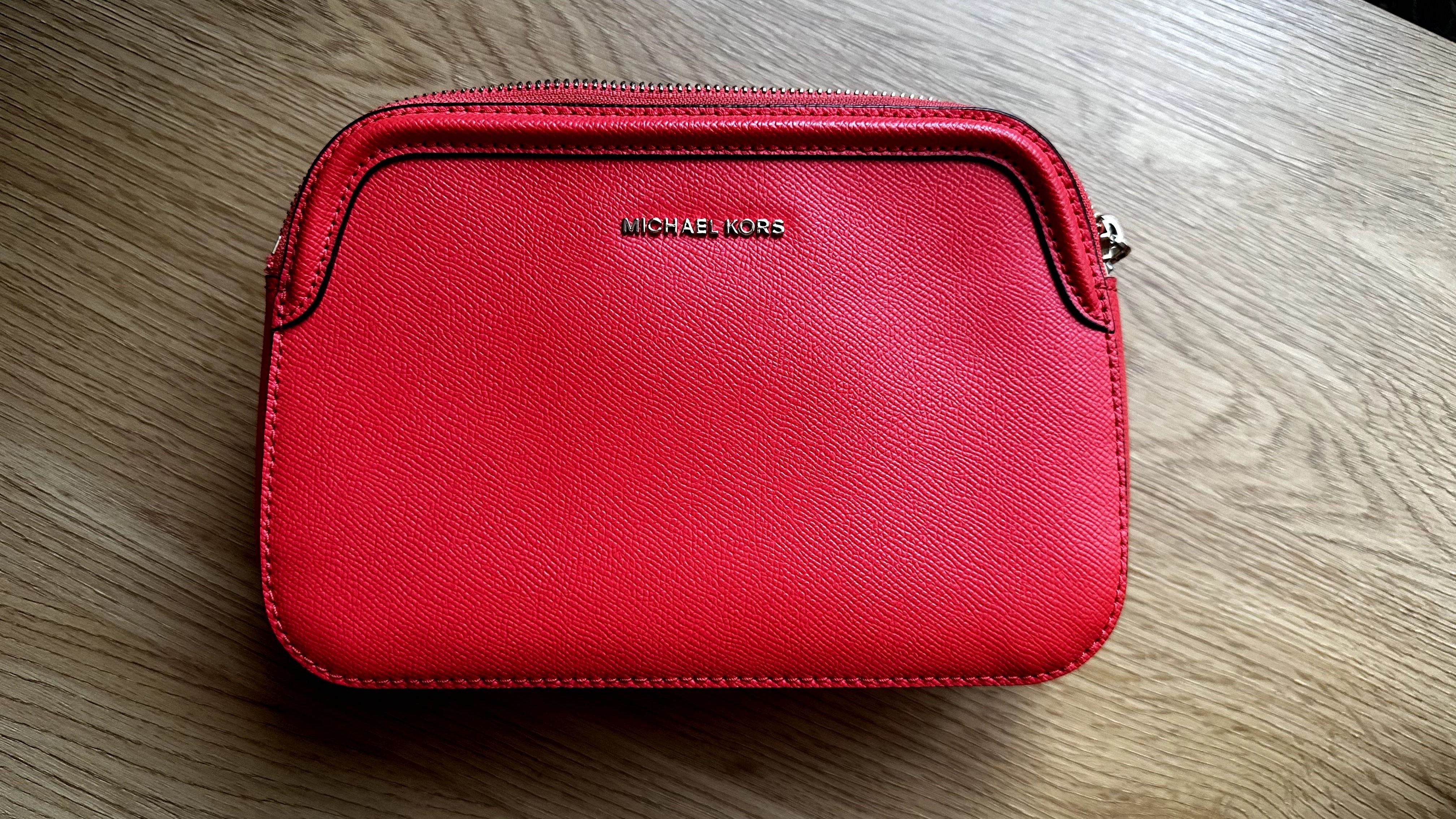 Шкіряна сумка crossbody Michael Kors