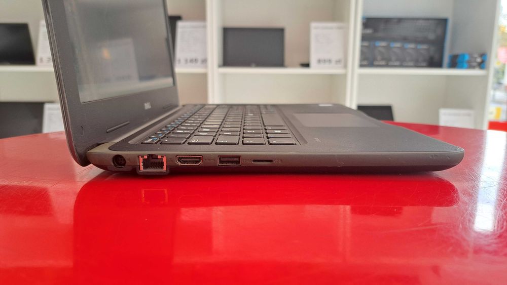 Tani Laptop Dell Latitude 3380 13" i3 8GB/128SSD Win11 A-Klasa FV23