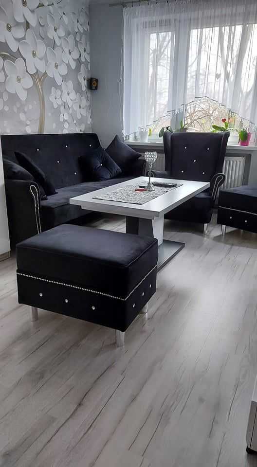 Wersalka Kanapa rozkładana Sofa komplet mebli Fotel Uszak Pufa otwiera