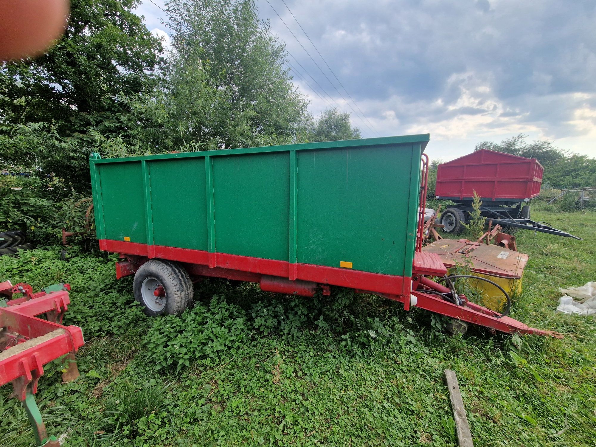Przyczepa  skorupa 5t