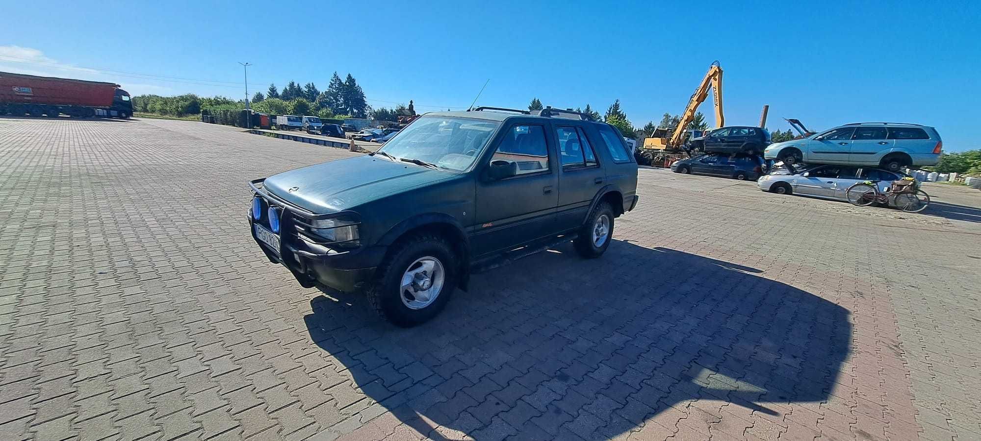 Opel Frontera 2.4