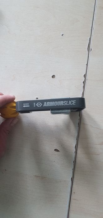 C.K ArmourSlice ściągacz